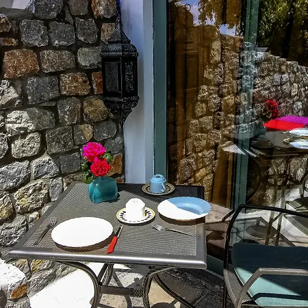 Apartament Pefkos Eye
