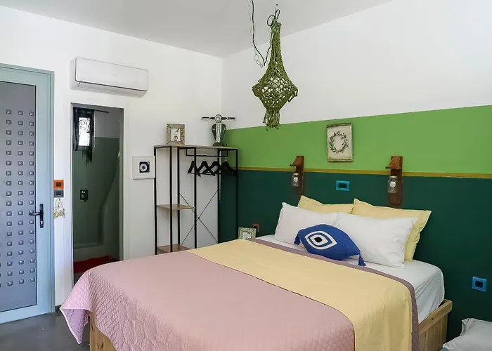 Pefkos Eye Apartament