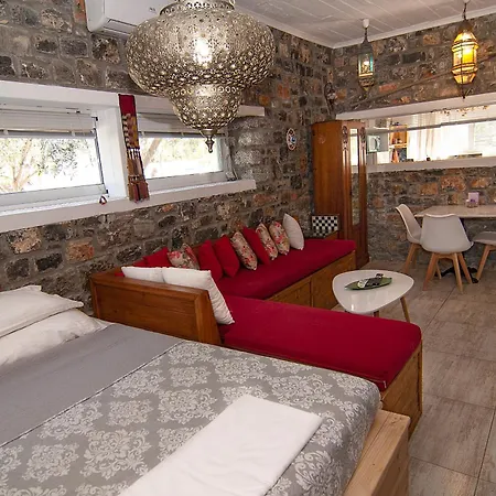 Pefkos Eye Appartement *