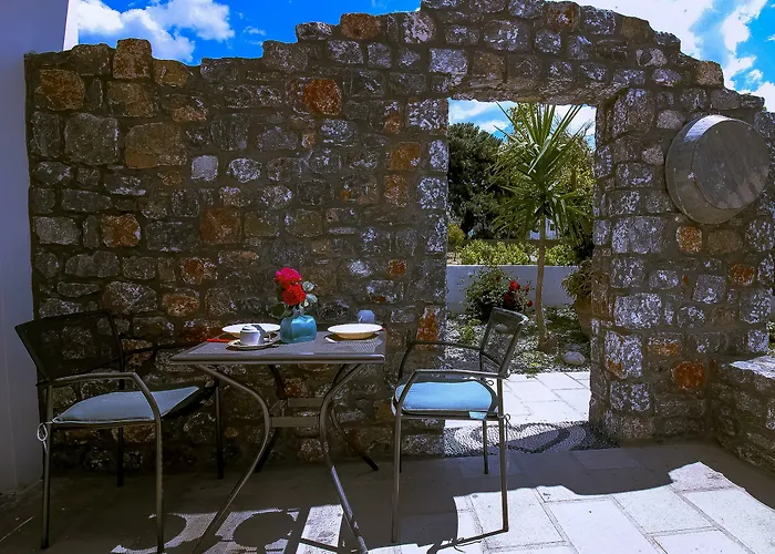 Eye * Pefki (Rhodes)