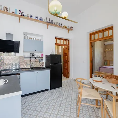 Eye Apartment Pefki (Rhodes)